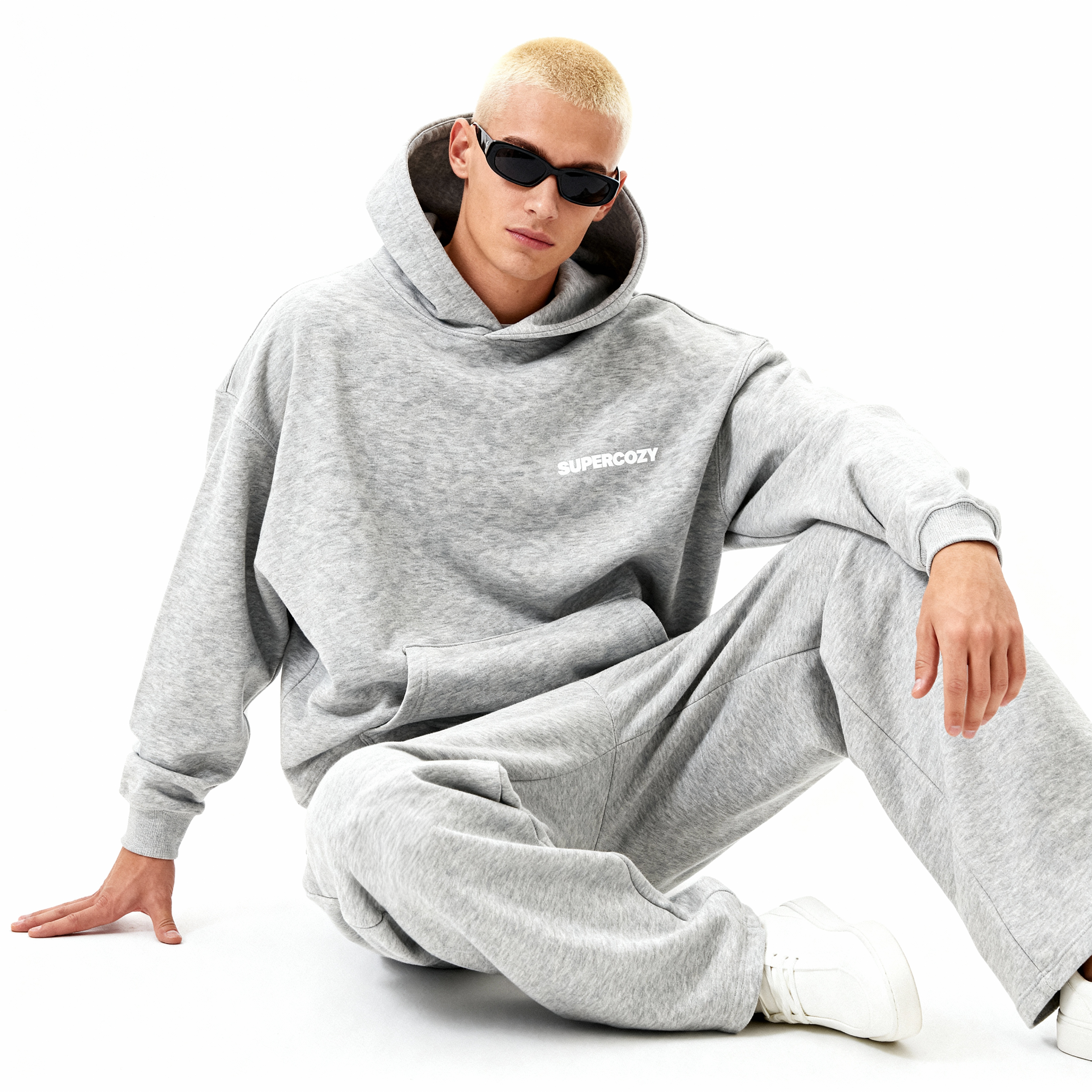 Essential Fleeced Hoodie